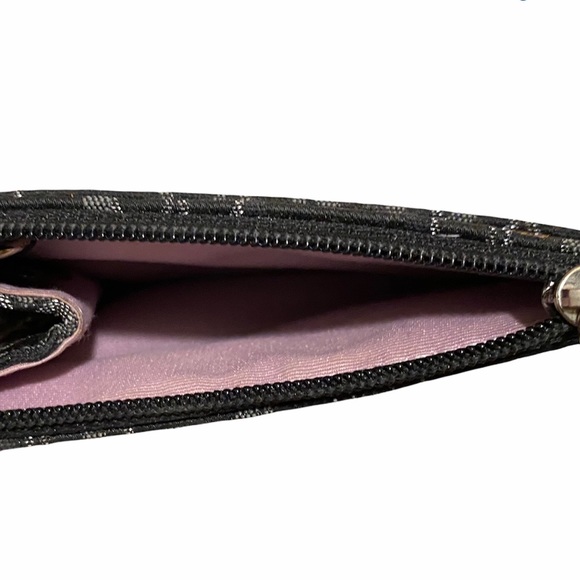 SOLD - Authentic COACH Card Money Holder - GUC. - Picture 5 of 11